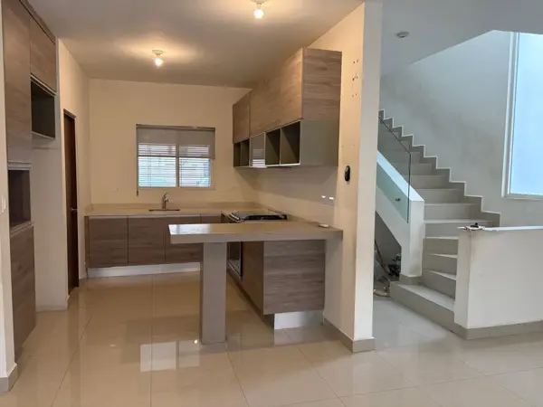 Casa en renta en Moretta, Monterrey — foto 2 de 11