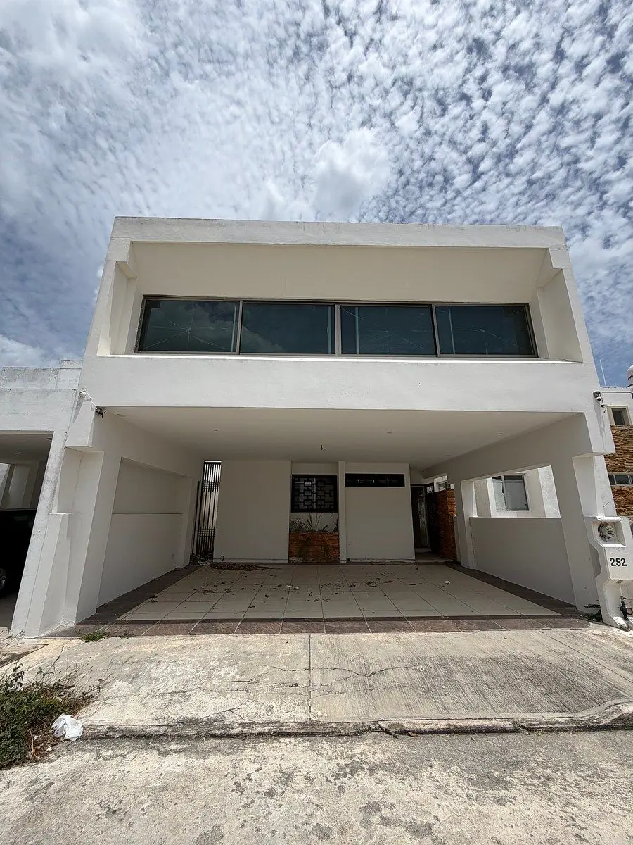Casa en venta en Gran San Pedro Cholul, Mérida — foto 1 de 16