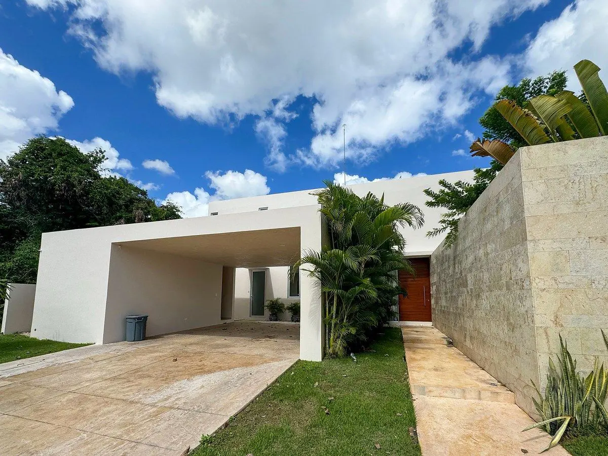 Casa en venta en Chablekal, Mérida — foto 1 de 24