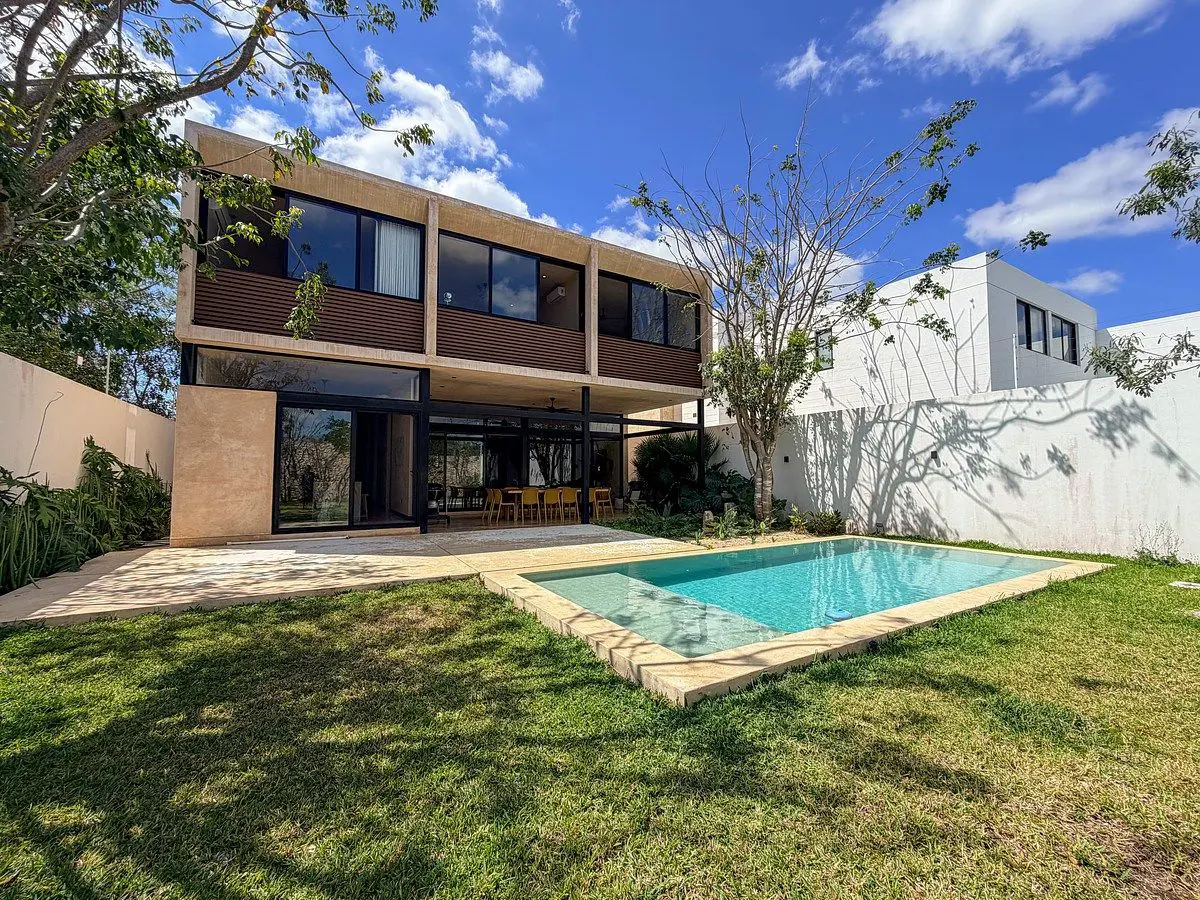Casa en venta en Temozon Norte, Mérida — foto 1 de 24