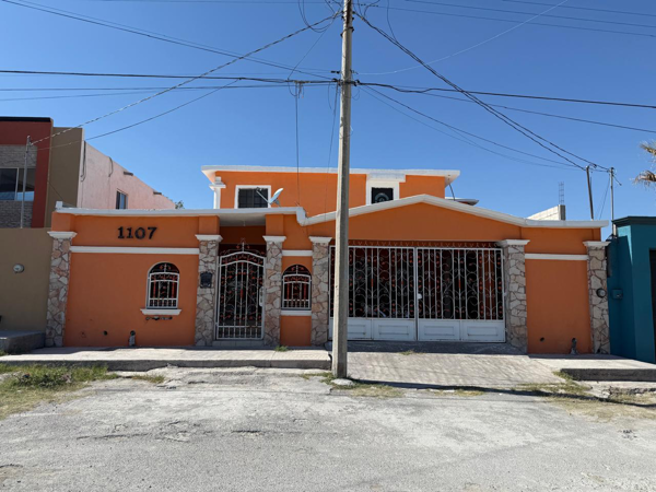 Casa en venta en Calderon, Monclova — foto 3 de 41
