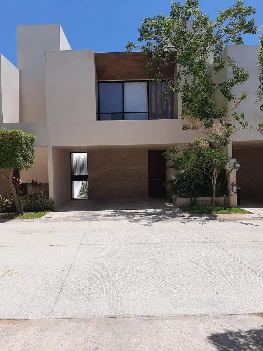 Casa en renta en Cholul, Mérida — foto 1 de 11