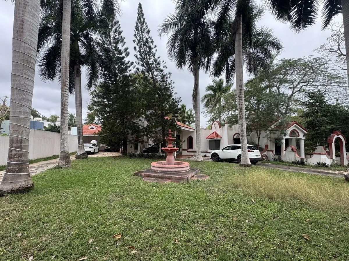 Casa en venta en Club de Golf la Ceiba, Mérida — foto 1 de 33