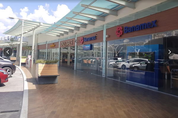 Local en Renta en Lazaro Garza Ayala, San Pedro Garza García, Nuevo León 2