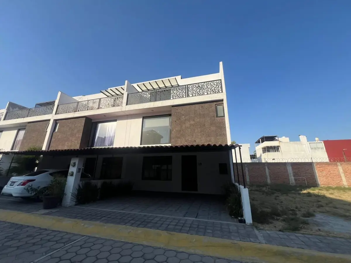 Casa en renta en Jesús Tlatempa, San Pedro Cholula — foto 1 de 28