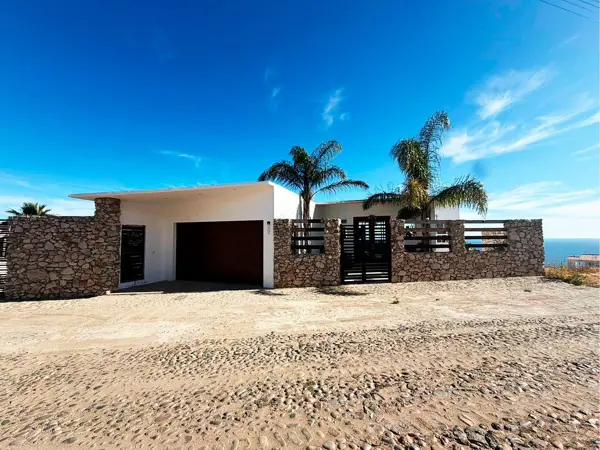 Casa en venta en Cíbolas del Mar, Ensenada!