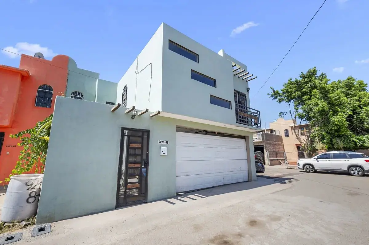 Casa en venta en El Refugio, Tijuana — foto 1 de 19