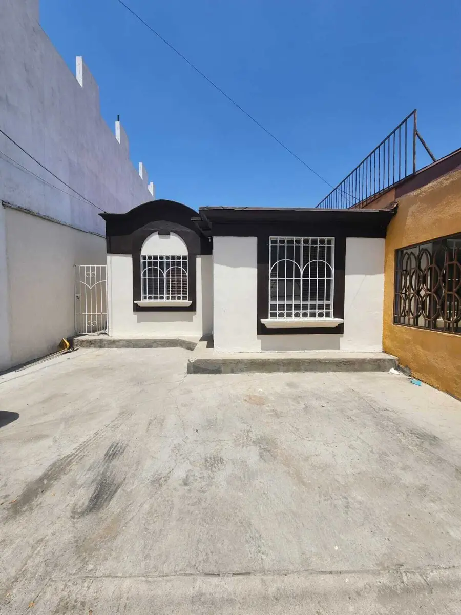 Casa en renta en Villa Fontana IV, Tijuana — foto 1 de 11