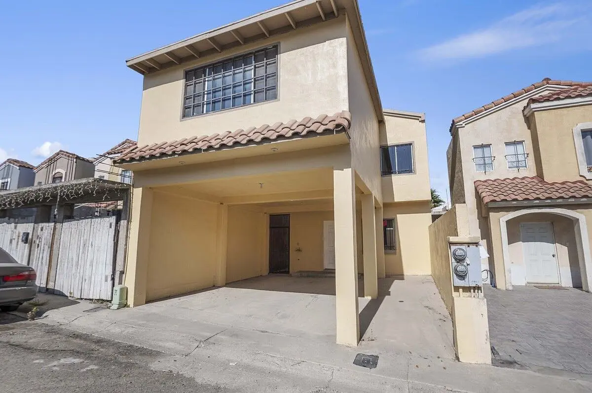 Casa en venta en Residencial Barcelona, Tijuana — foto 1 de 14