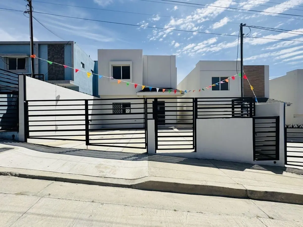 Casa en venta en Granjas El Gallo, Ensenada — foto 1 de 13