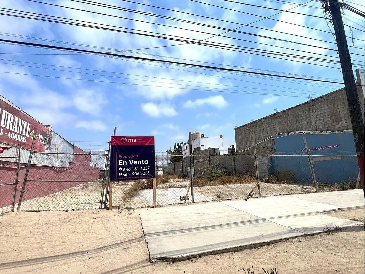 Terreno en venta en Aeropuerto, Ensenada — foto 1 de 4