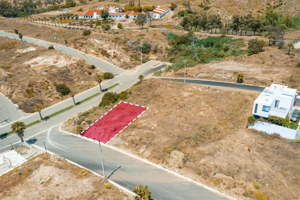 Terreno en venta en Echeverria, Playas de Rosarito — foto 2 de 14