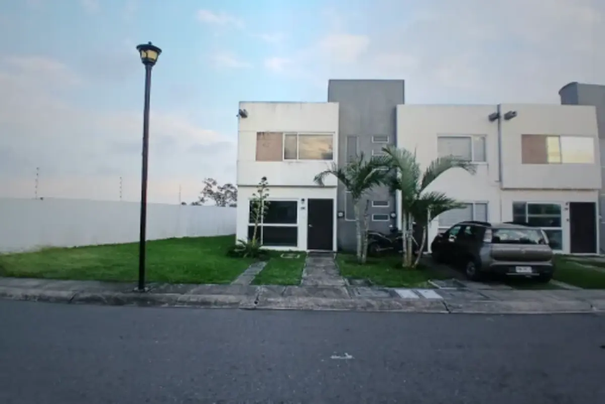 Casa en venta en Hacienda Paraíso, Veracruz — foto 1 de 11