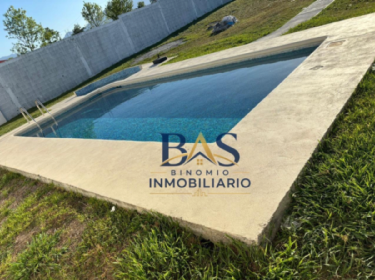Quinta en venta en Montemorelos Centro, Montemorelos — foto 1 de 13