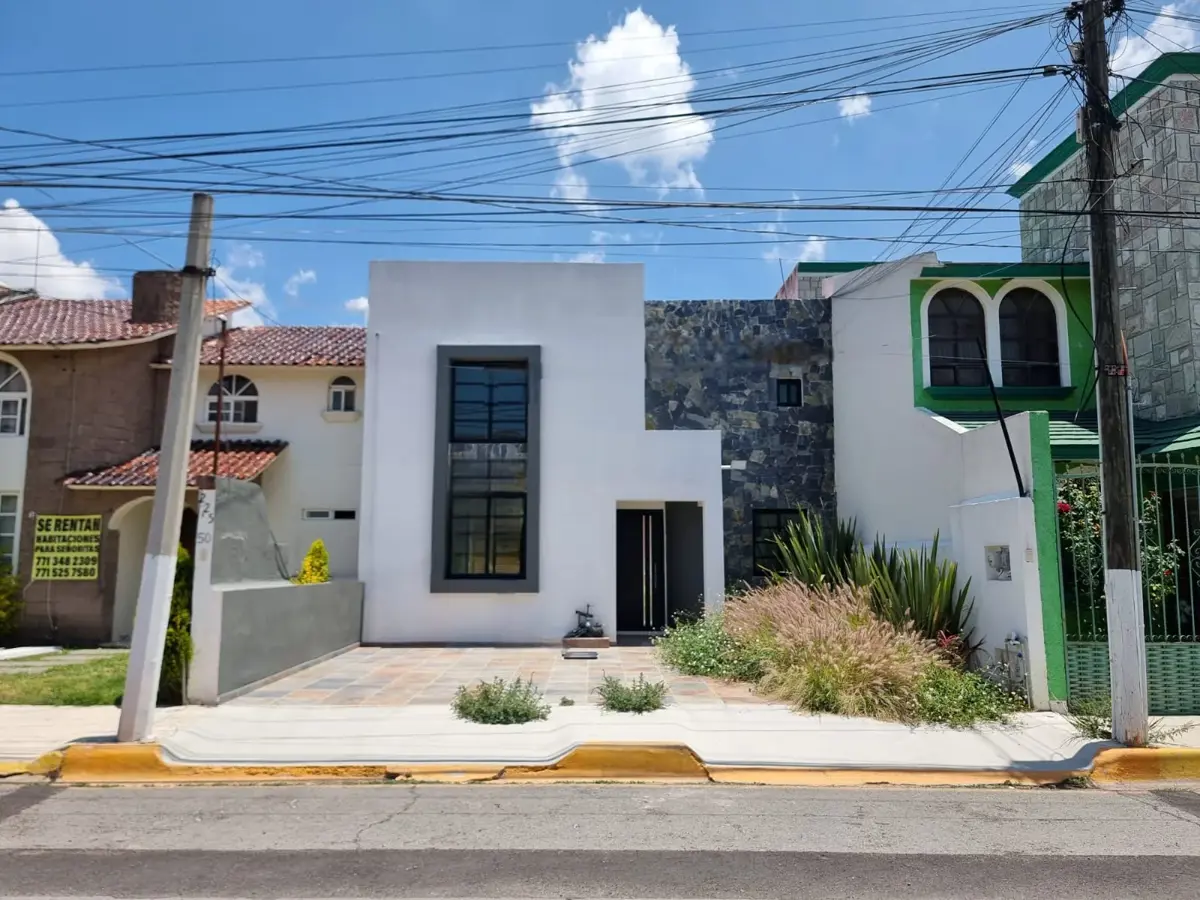 Casa en venta en Arboledas de San Javier, Pachuca de Soto — foto 1 de 20