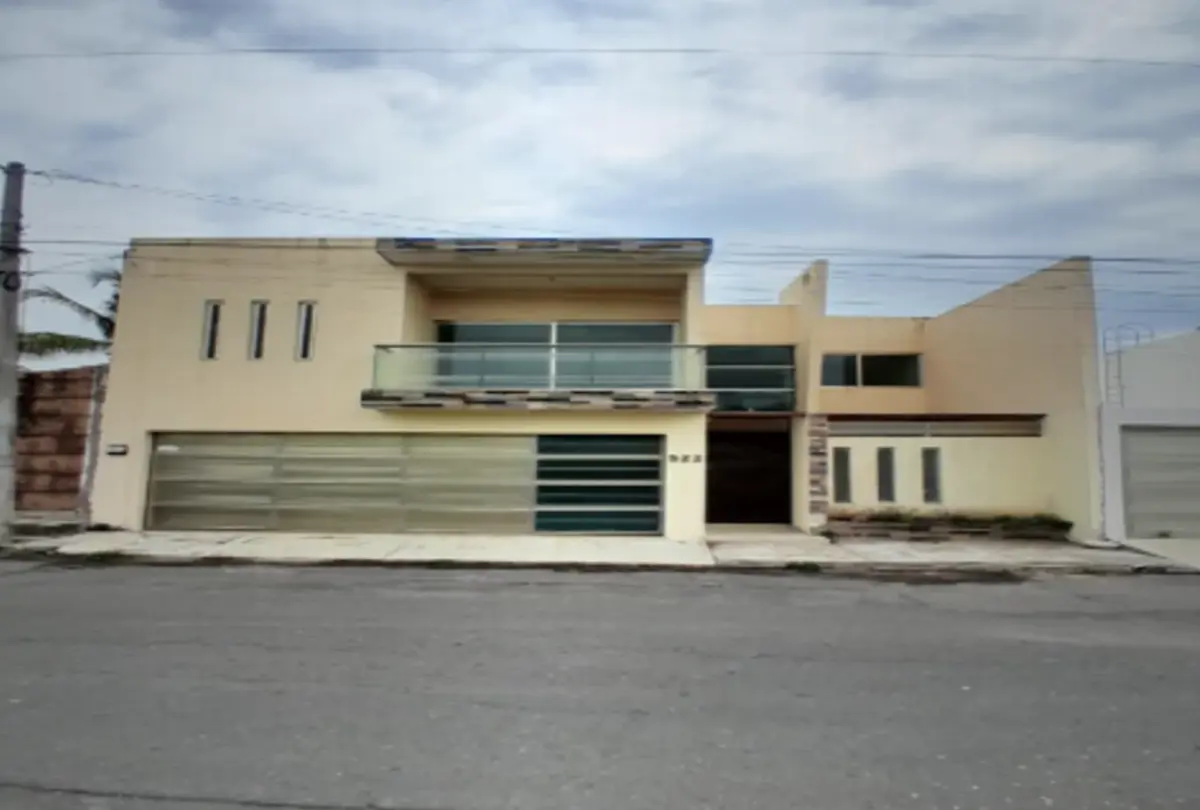 Casa en venta en Graciano Sánchez Romo, Boca del Río — foto 1 de 11