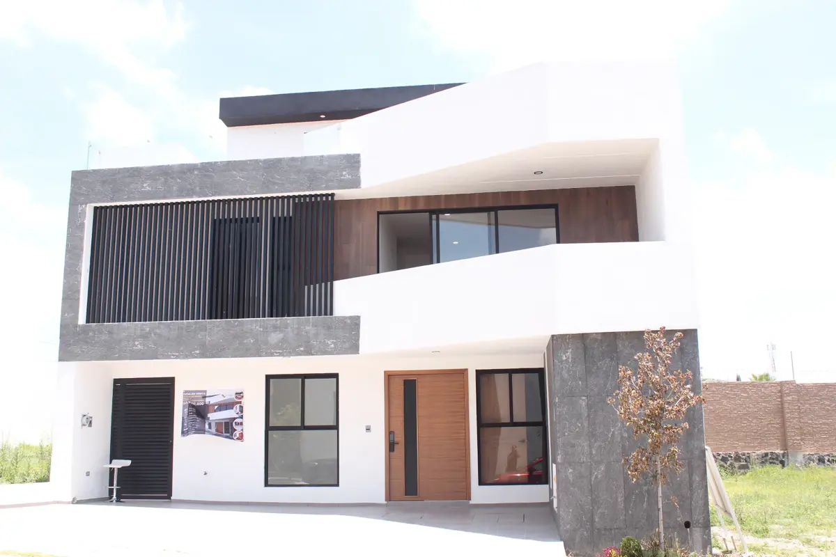 Casa en venta en Lomas de Angelópolis, Ocoyucan — foto 1 de 40