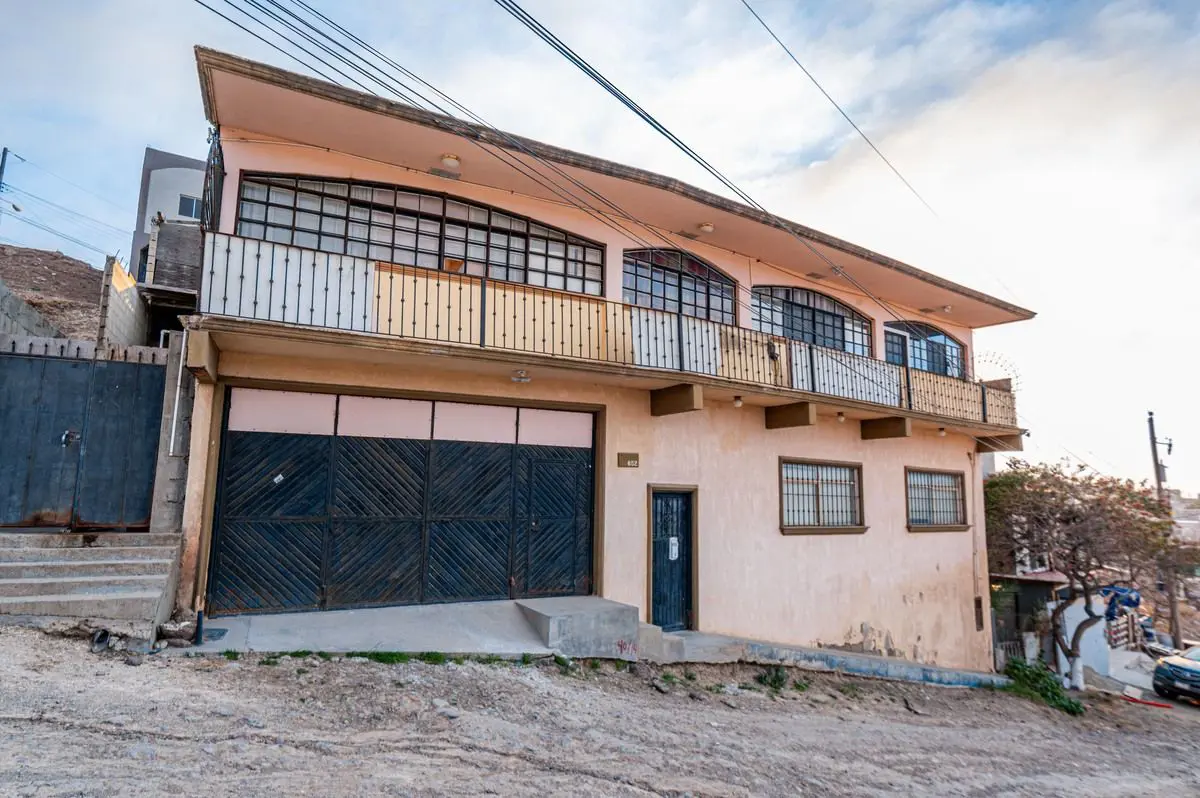 Casa en venta en Benito Juarez, Playas de Rosarito — foto 1 de 20
