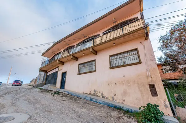 Casa en venta en Benito Juarez, Playas de Rosarito — foto 2 de 20