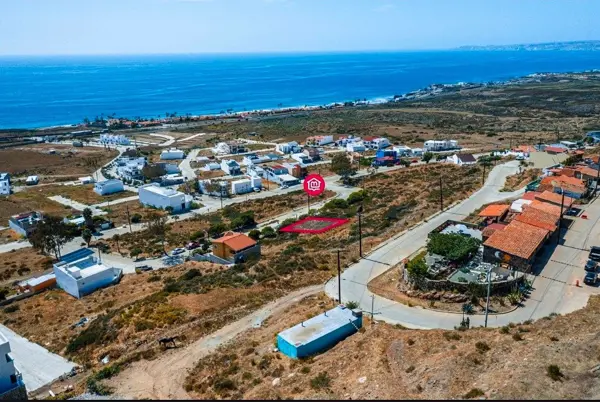 TERRENO EN VENTA EN ROSARITO CON VISTA AL MAR