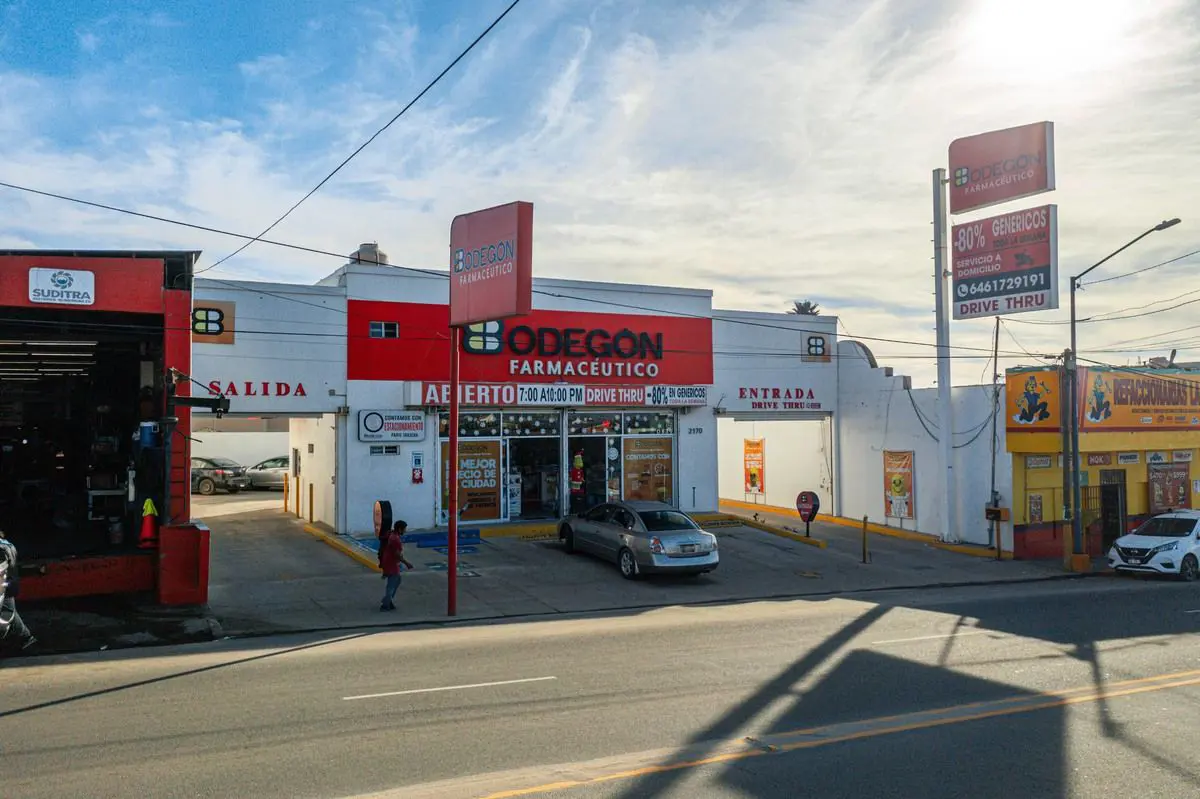 Local en renta en Hidalgo, Ensenada — foto 1 de 11