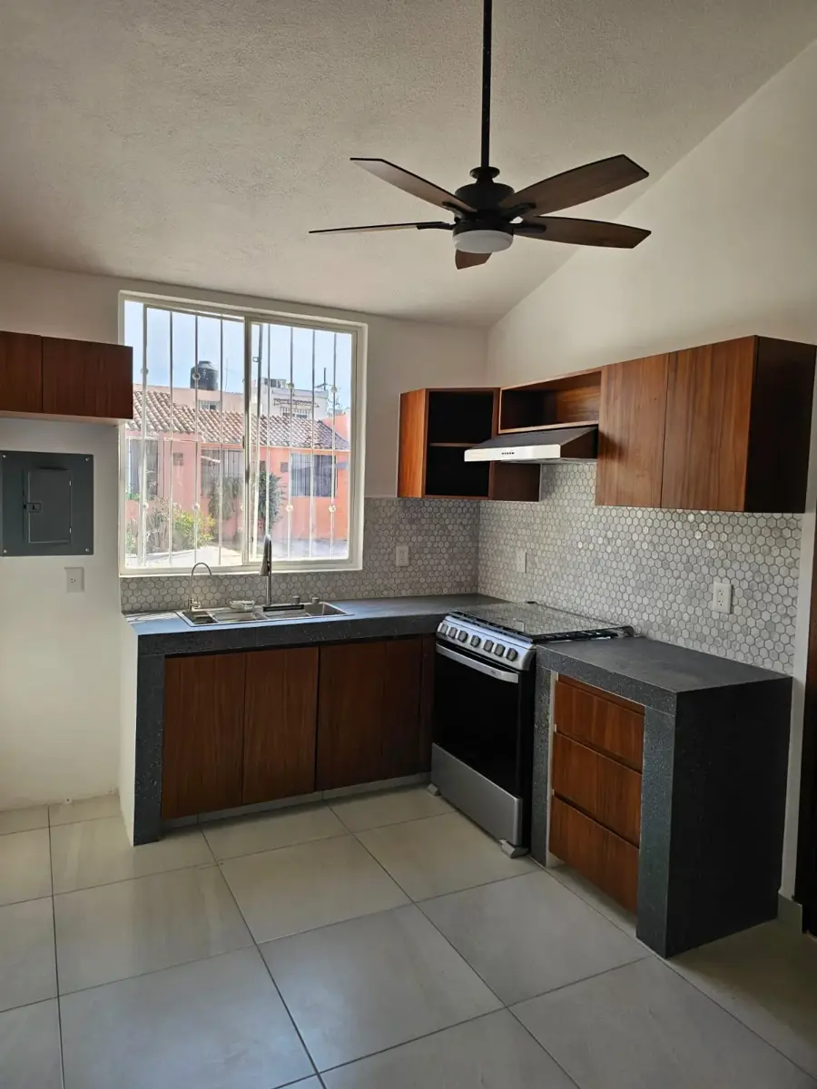 Casa en venta en Parques Universidad (Sendero de Luna), Puerto Vallarta — foto 1 de 13