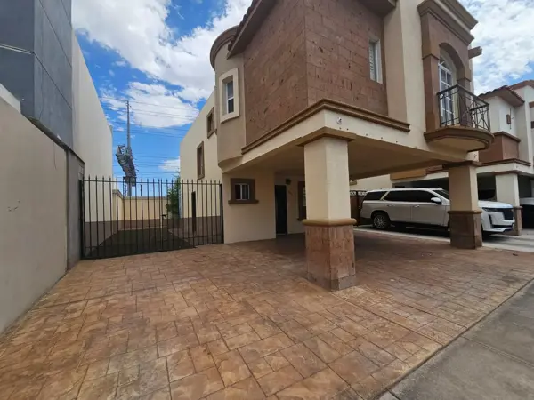 Casa en renta en Quinta Alcázar de Toledo, Mexicali — foto 2 de 23