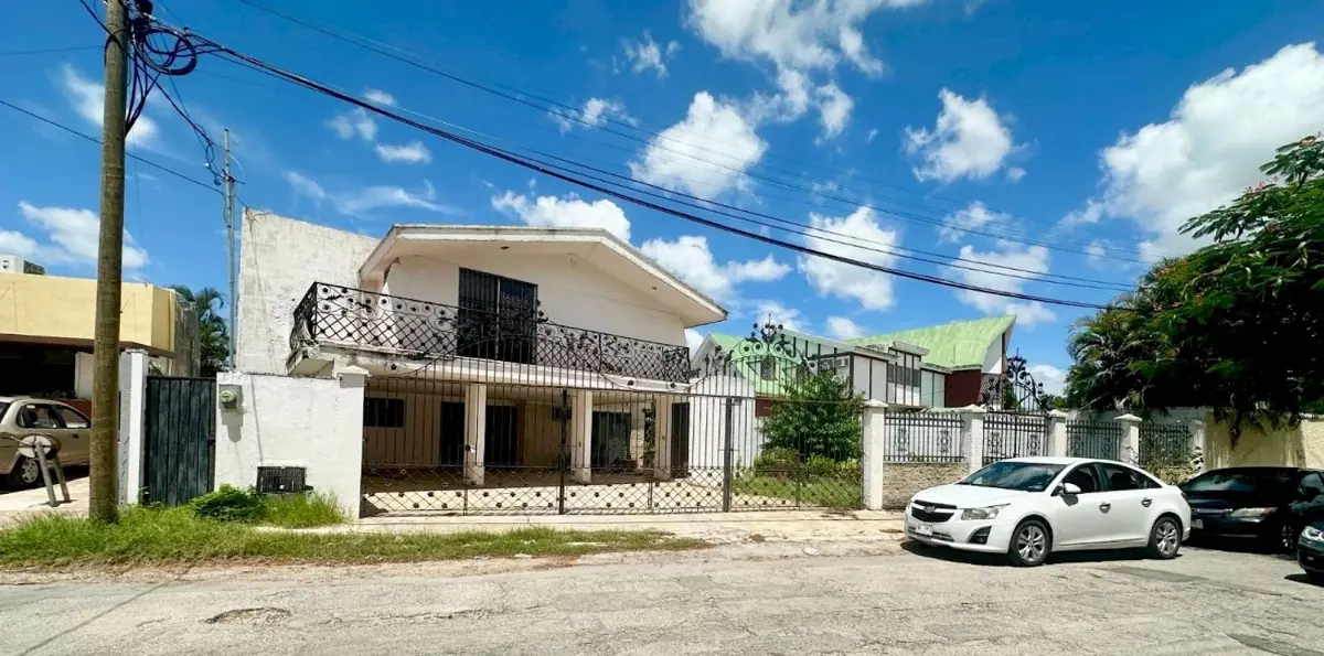 Casa en venta en Benito Juárez Nte, Mérida — foto 1 de 13