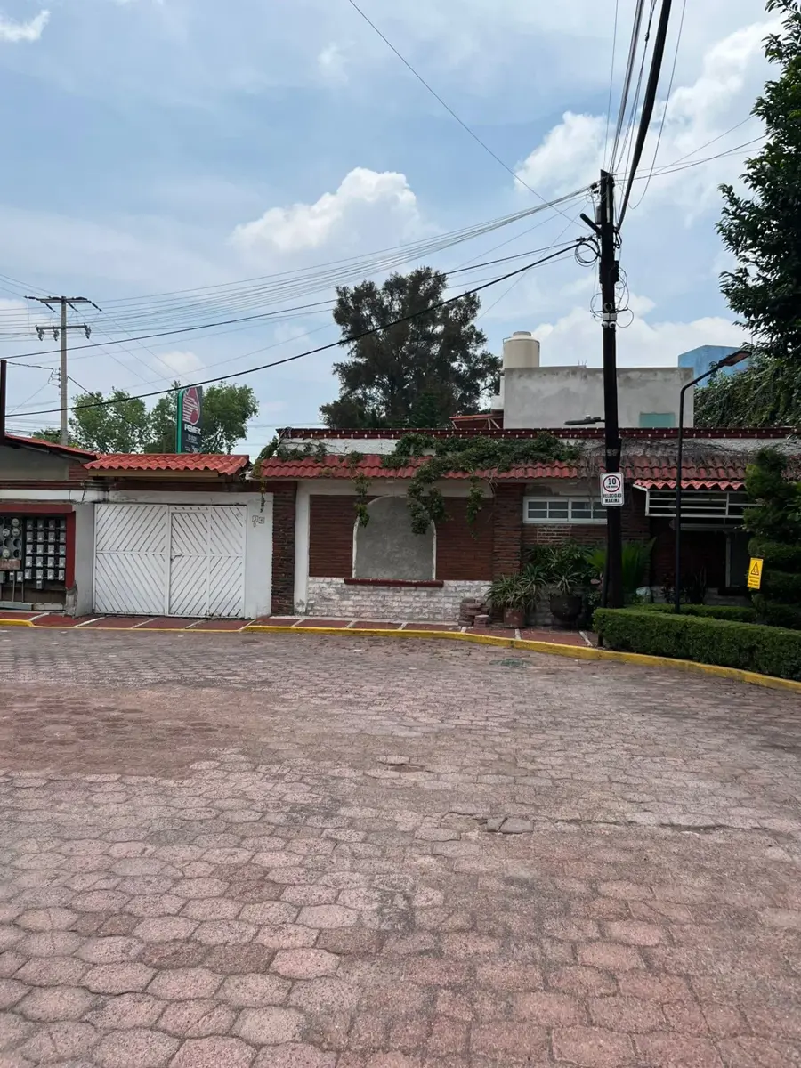 Casa en venta en Granjas Coapa, Tlalpan — foto 1 de 3