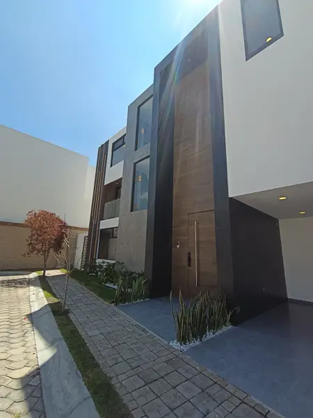 Casa en venta en Lomas de Angelópolis, San Andrés Cholula — foto 3 de 25