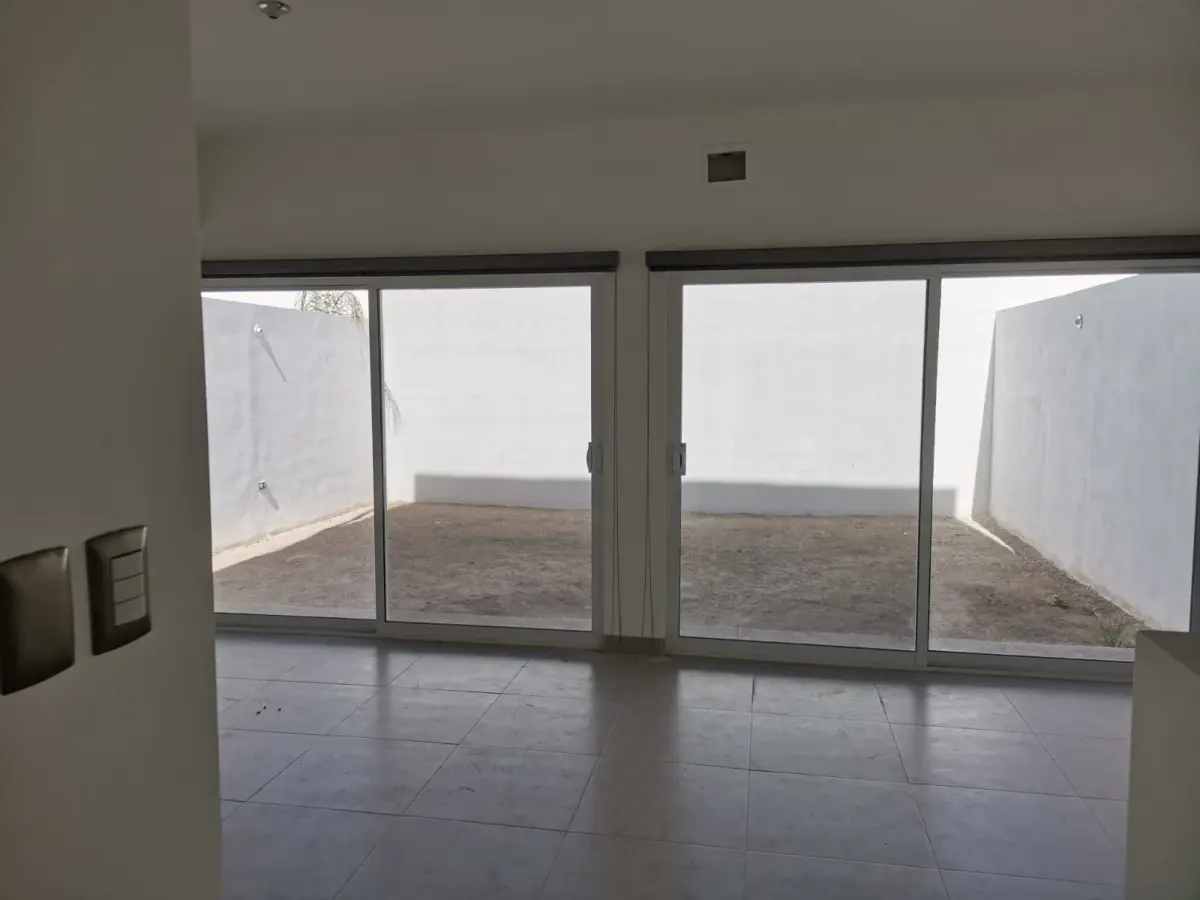Vista 4 de Casa en renta Puerto Marfil, Viñedos