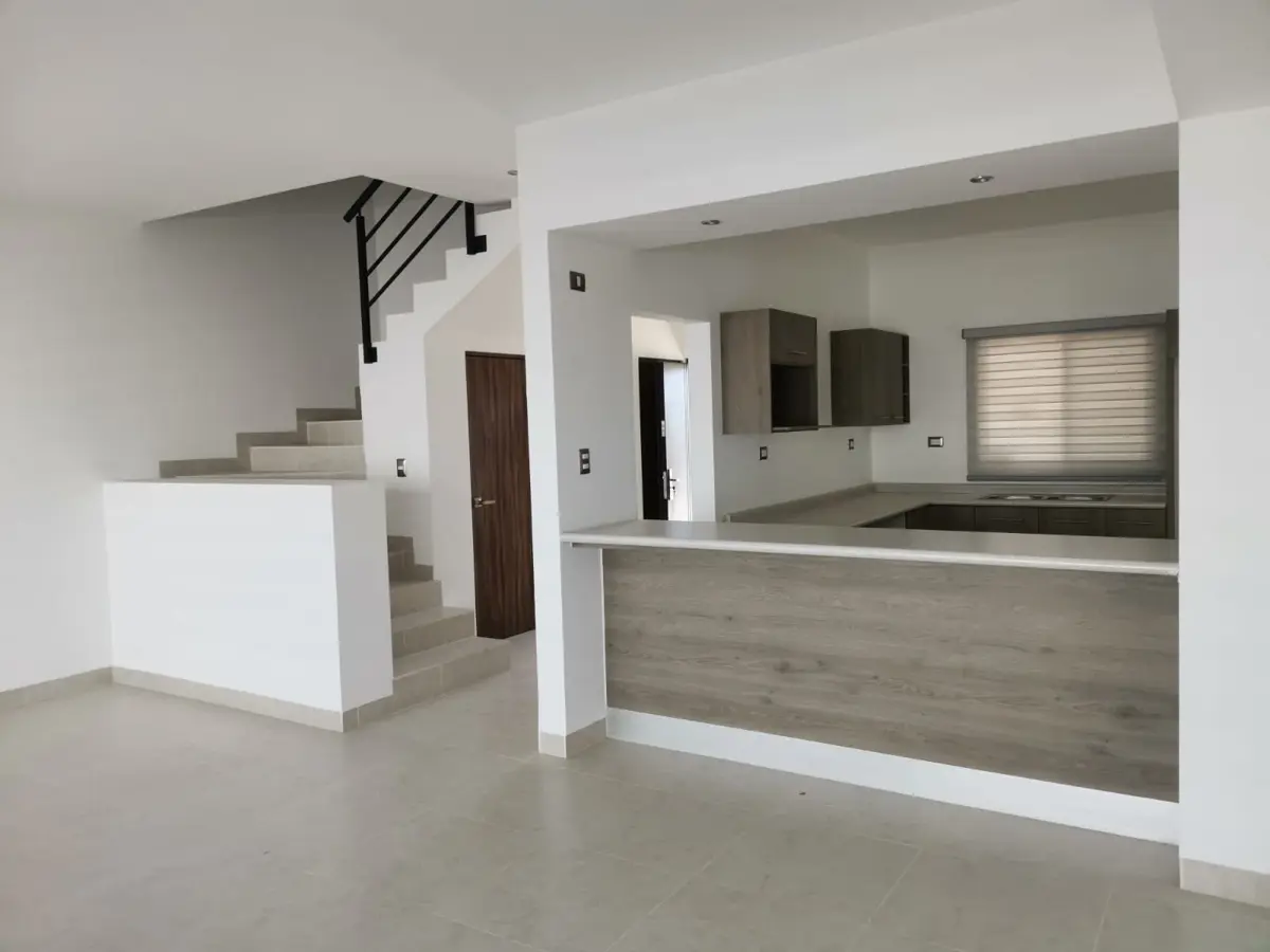 Vista 2 de Casa en renta Puerto Marfil, Viñedos