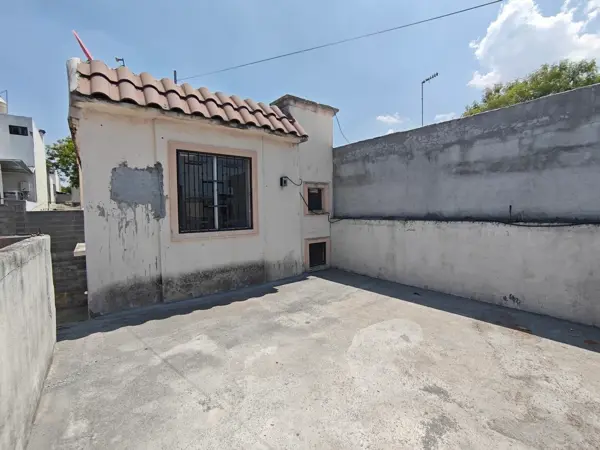 Casa en venta en Las Águilas, Juárez — foto 3 de 7