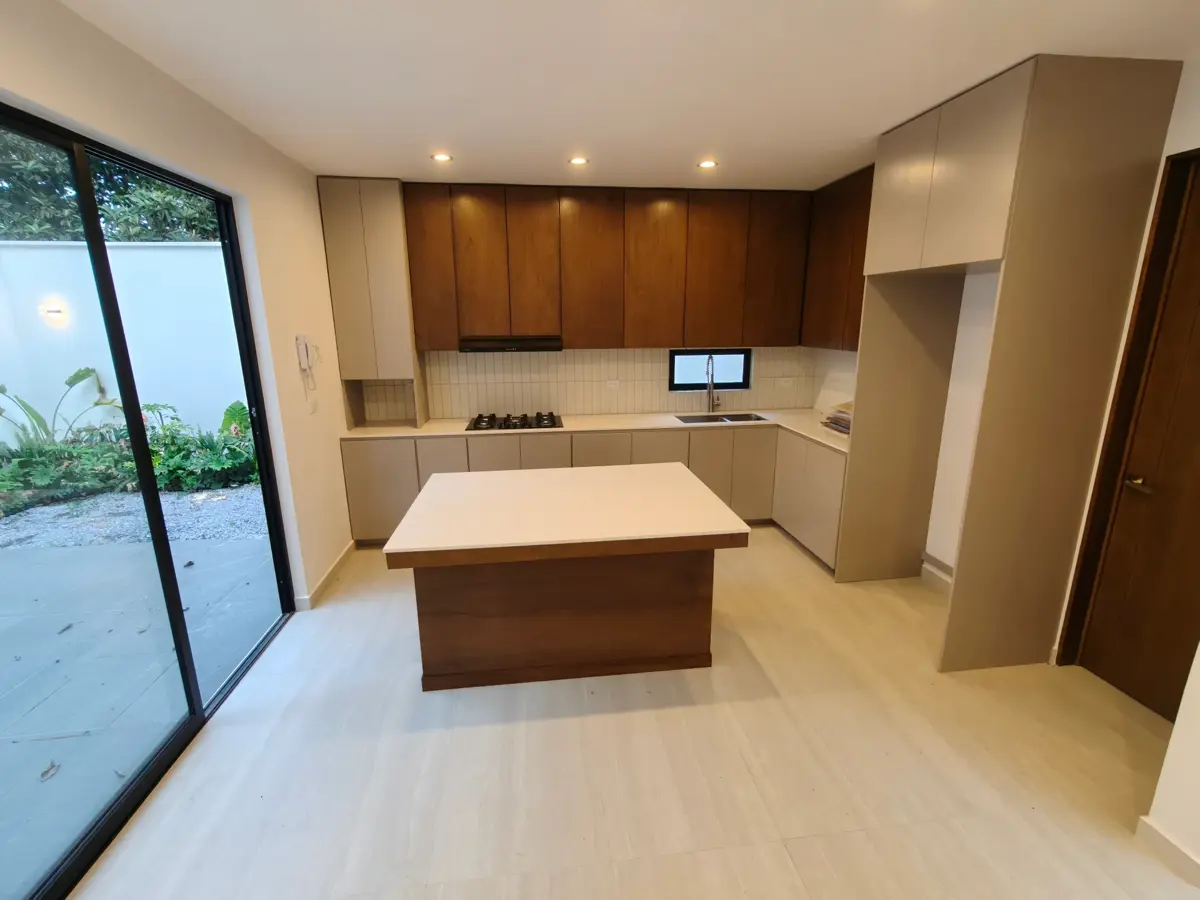 Casa en venta en Pedregal de las Animas, Xalapa — foto 1 de 33
