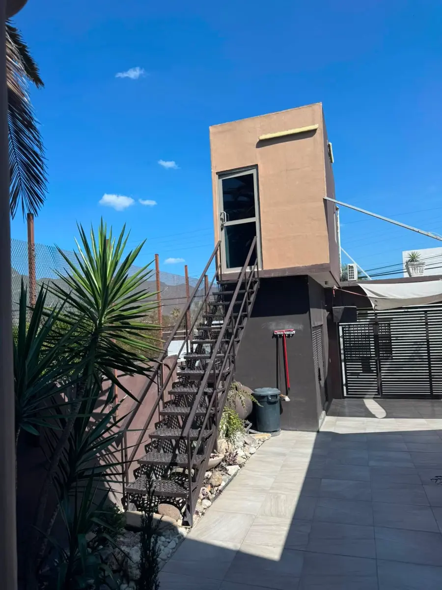 Casa en Renta en El Uro, Monterrey, Nuevo León