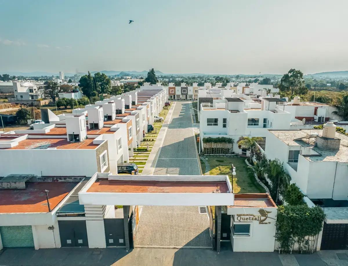 Casa en venta en Nuevo León, Cuautlancingo — foto 1 de 24