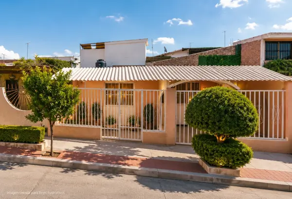 Casa en venta en La Carmona, León — foto 2 de 24