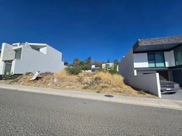 Terreno en venta LOMAS DE JURIQUILLA