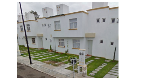 HERMOSA CASA 2 NIVELES AV MERCEDARIOS MISION DE STA CRUZ  SAN JUAN DEL RIO QRO MAM 10