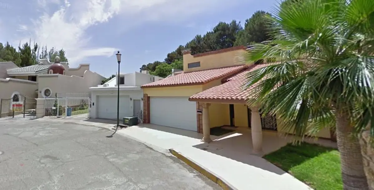 Casa en venta en Jardines Senecu, Juárez — foto 1 de 14