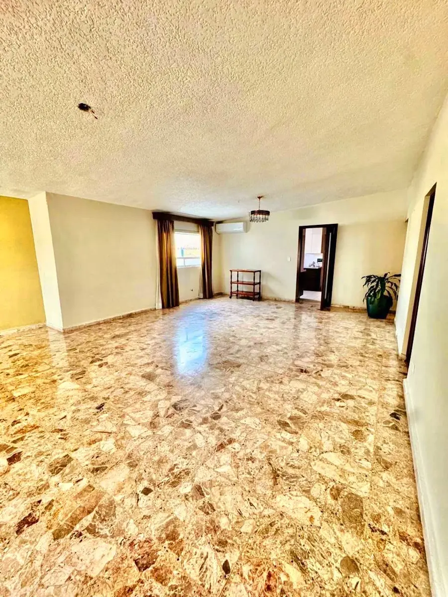 CASA EN VENTA EN MONTERREY, LOMA LARGA CASA EN VENTA EN MONTERREY, LOMA LARGA