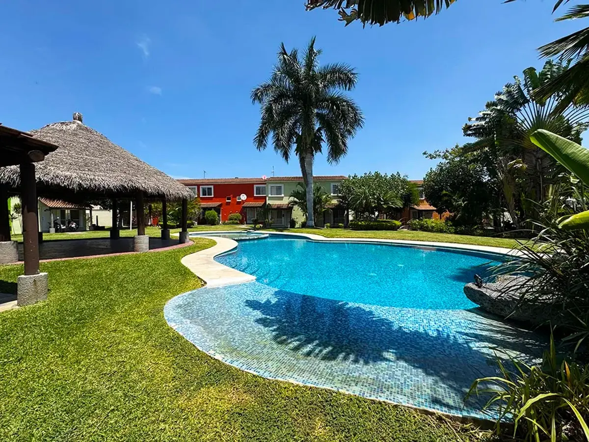 Casa en venta en Los Laureles, Xochitepec — foto 1 de 14