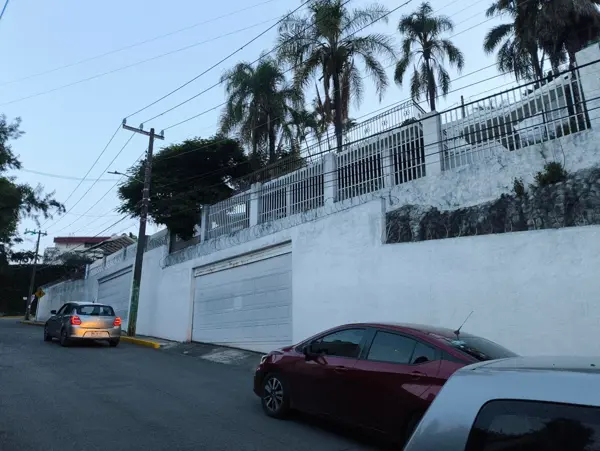 Casa en venta en Lomas de Coyuca, Cuernavaca — foto 3 de 41