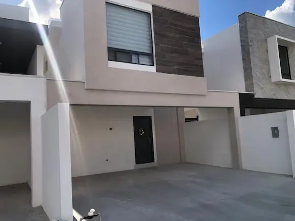 Casa en renta en Puerta Jardín, Apodaca — foto 2 de 24