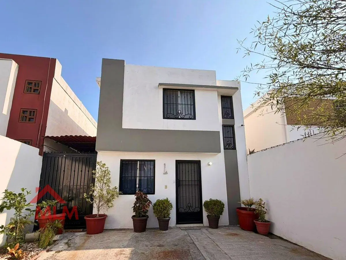 Casa en renta en Asturias Residencial, Apodaca — foto 1 de 17