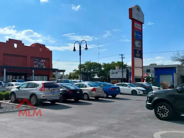 Local en renta en Buenos Aires, Monterrey — foto 2 de 9