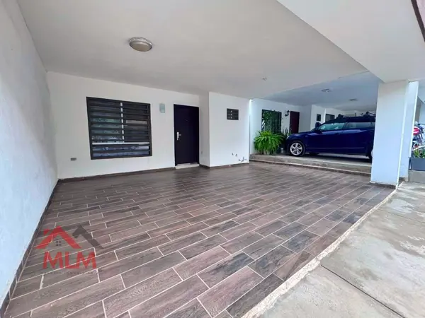 Casa en venta en Dominio Cumbres, García — foto 3 de 28