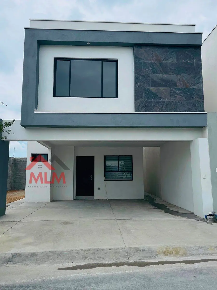 Casa en venta en Dominio Cumbres, García — foto 1 de 13