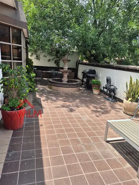 Casa en venta en Del Valle, San Pedro Garza García — foto 2 de 7