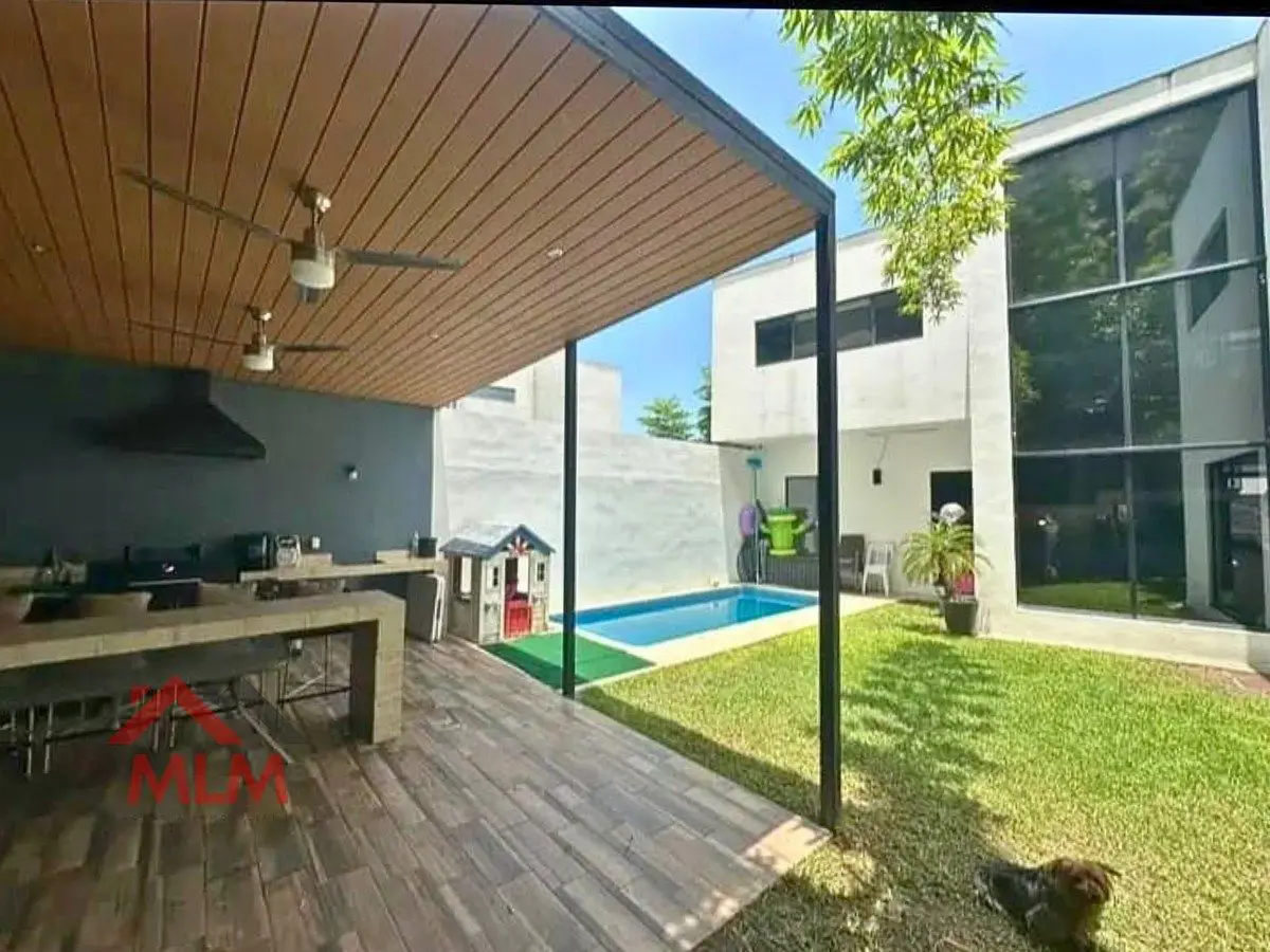 Casa en venta en Residencial Dinastía, Monterrey — foto 1 de 17